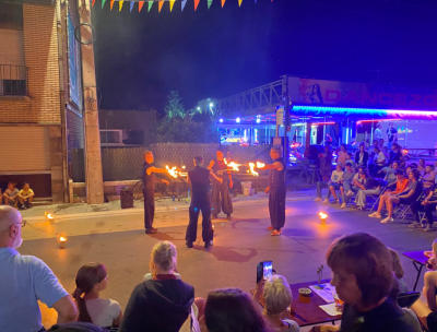 Lezaar Brulee (Sarakasi) met een topact op Bellekermis 2024